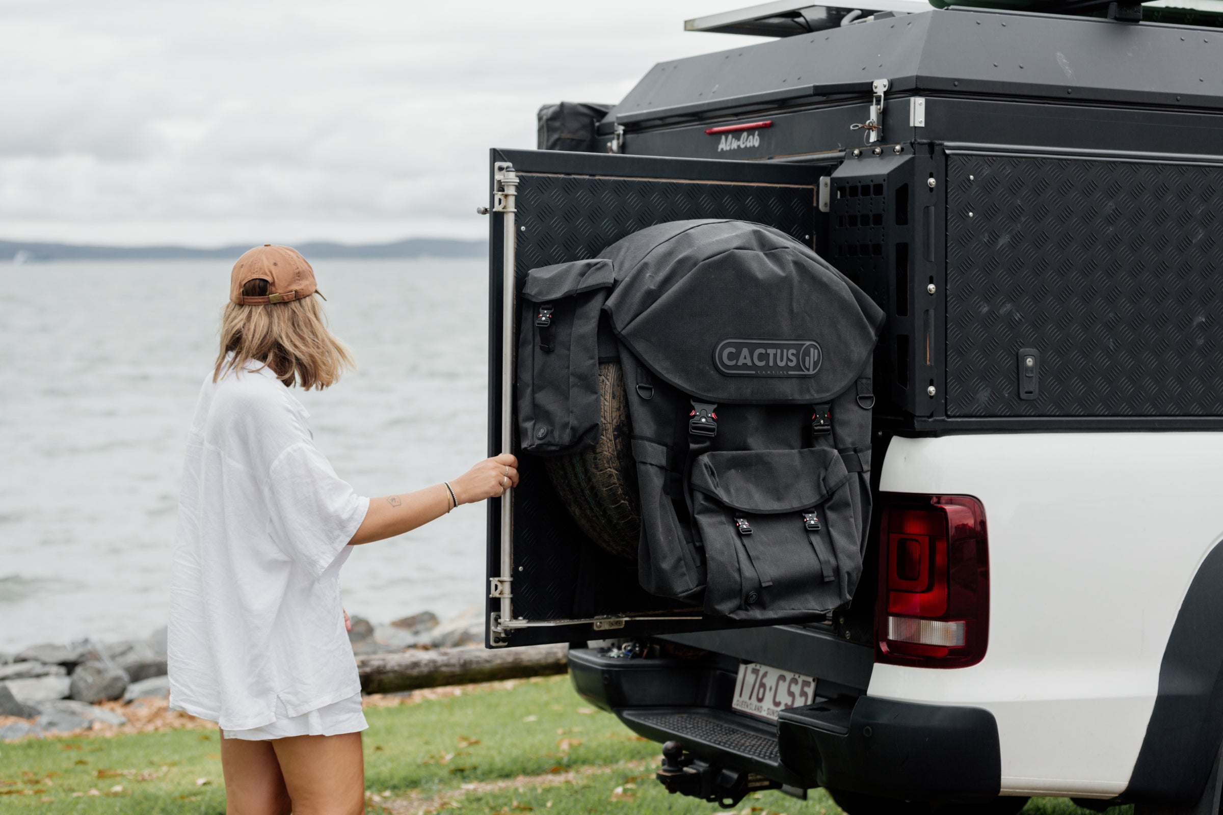 Rear Wheel Bag - Big Red