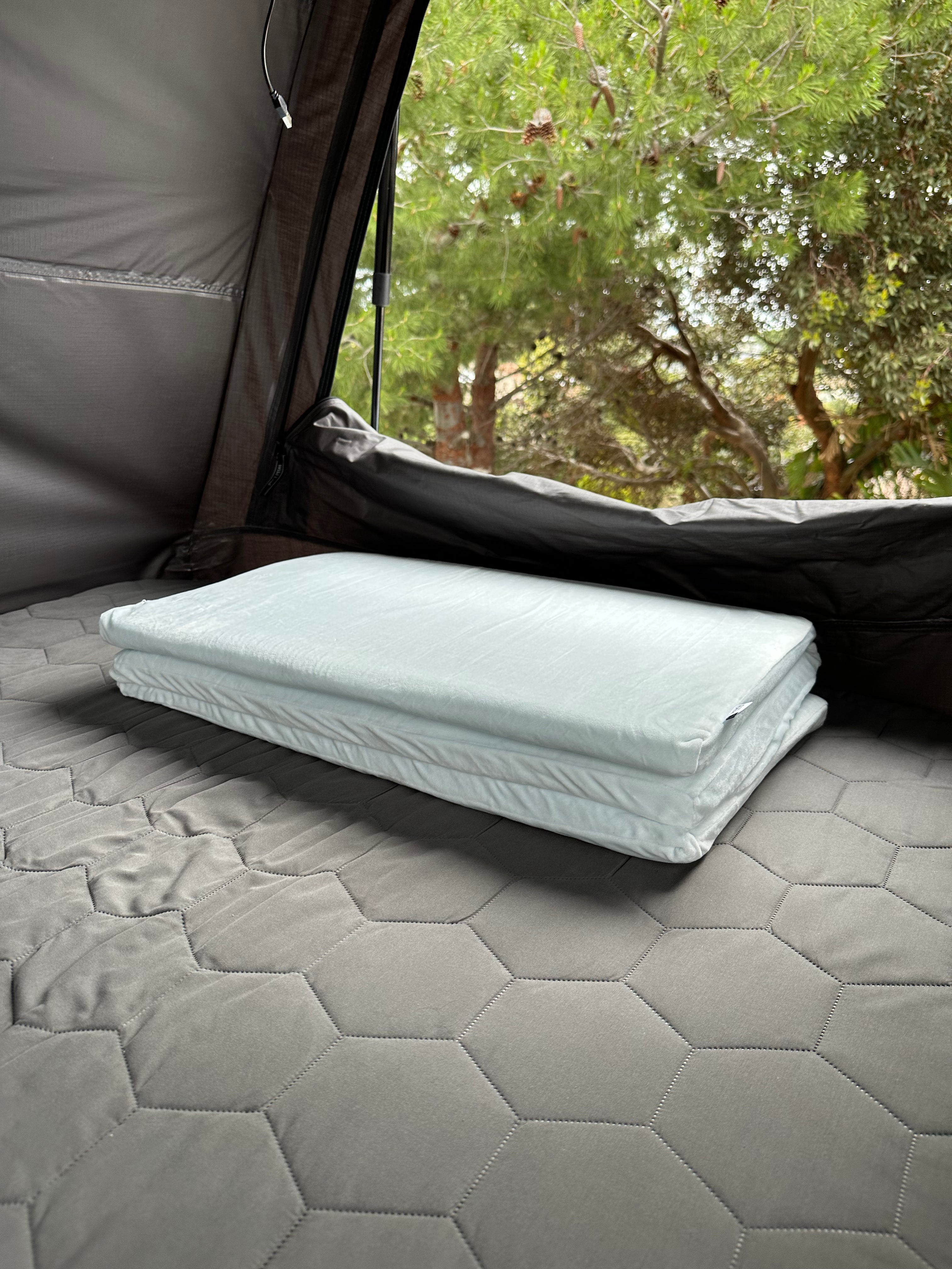 RedGum Camping - Compact Pillow