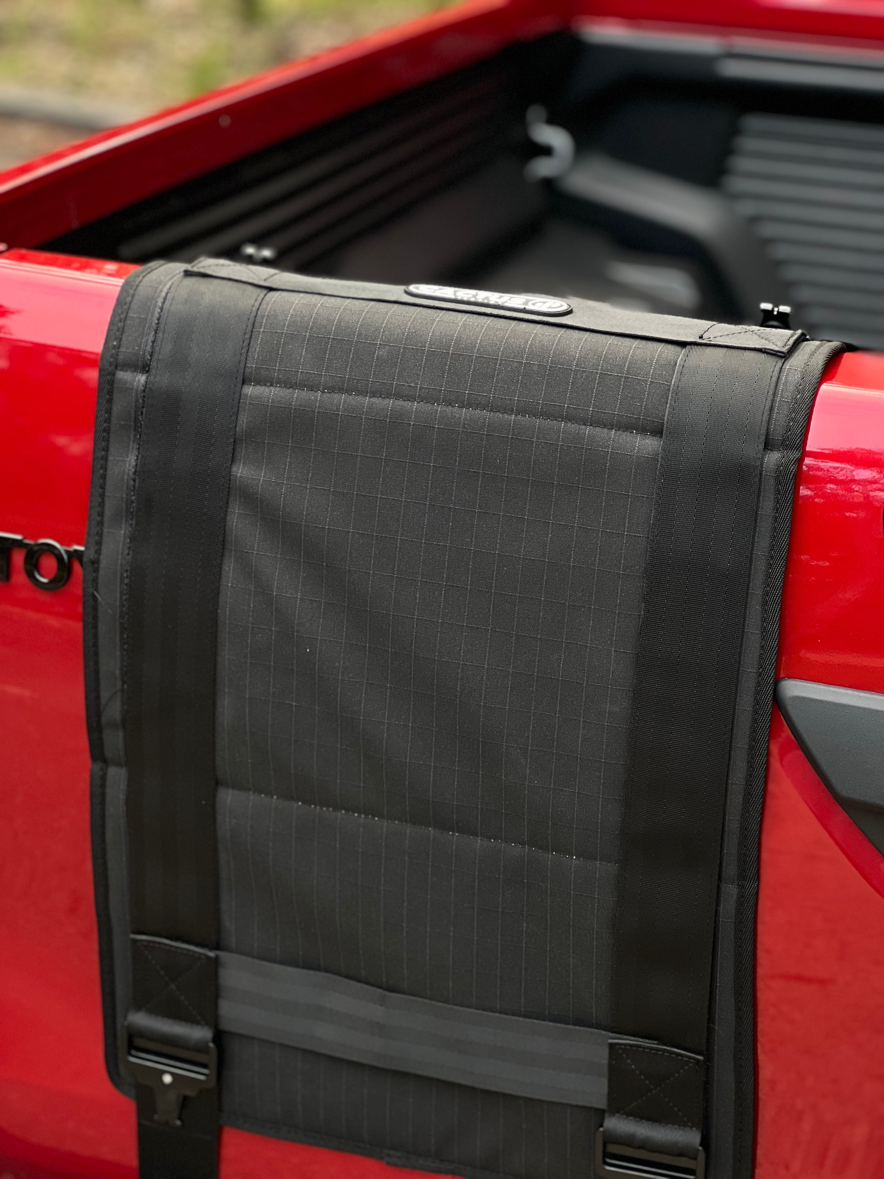 Rear Wheel & Tailgate Utility Bag